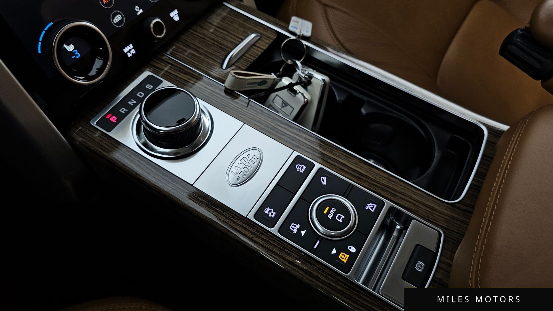 Land Rover Range Rover 2020 — миниатюра 12