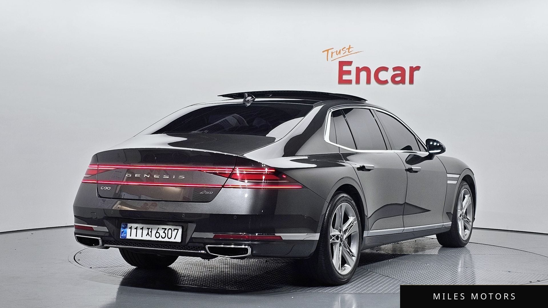 Genesis G90 (RS4) 2023 — миниатюра 2