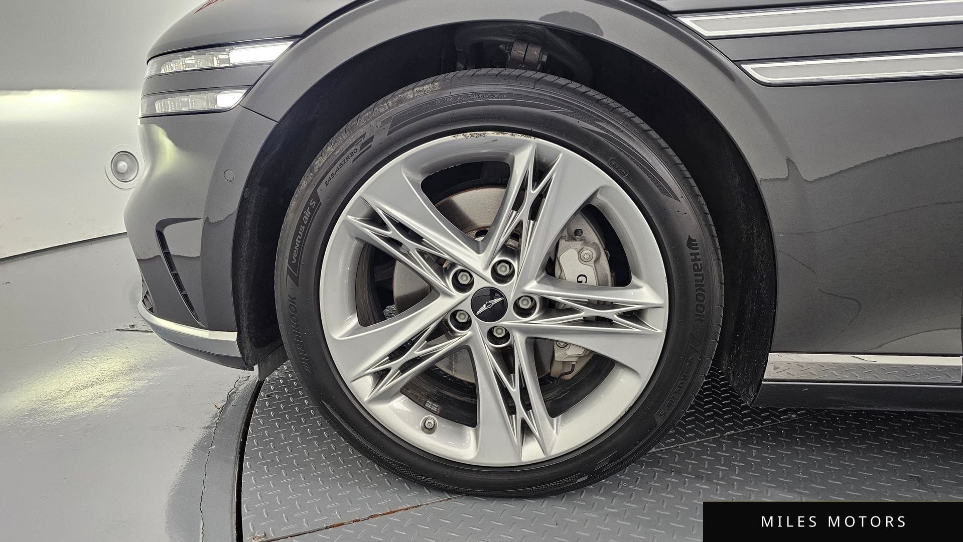 Genesis G90 (RS4) 2023 — миниатюра 5