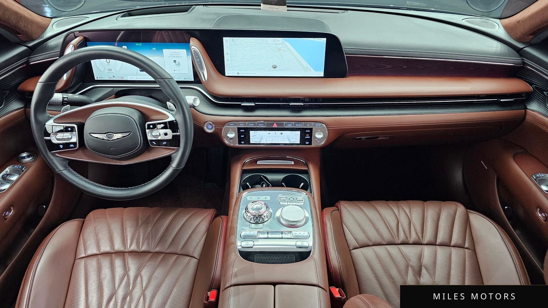 Genesis G90 (RS4) 2023 — миниатюра 10