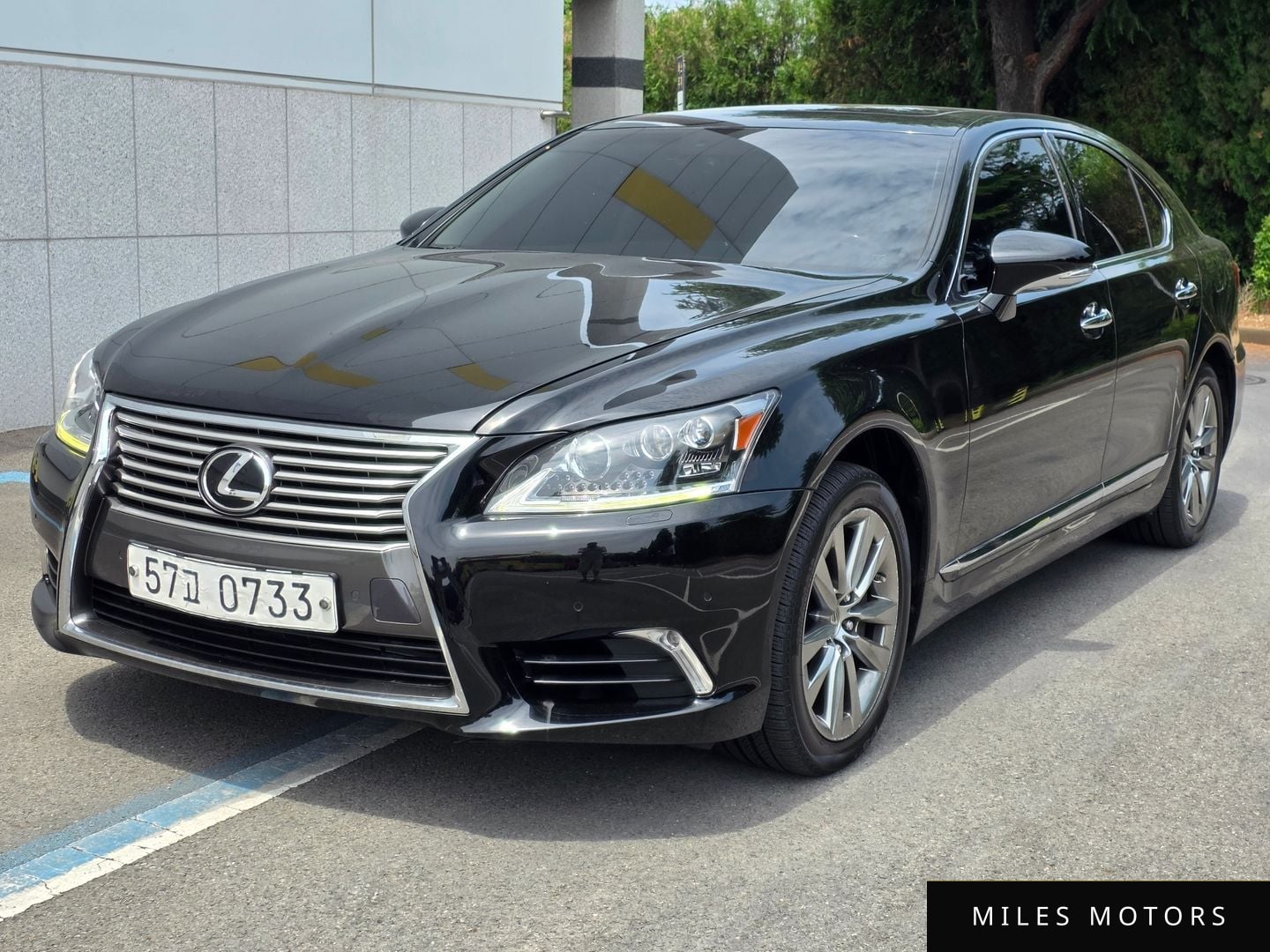 Лексус LS460 2016 — миниатюра 3
