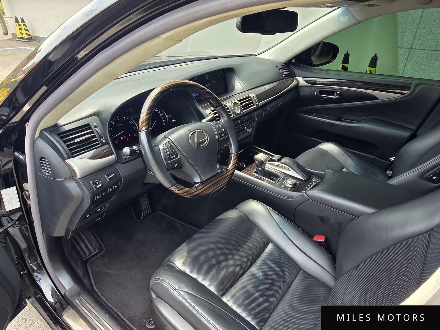 Лексус LS460 2016 — миниатюра 7