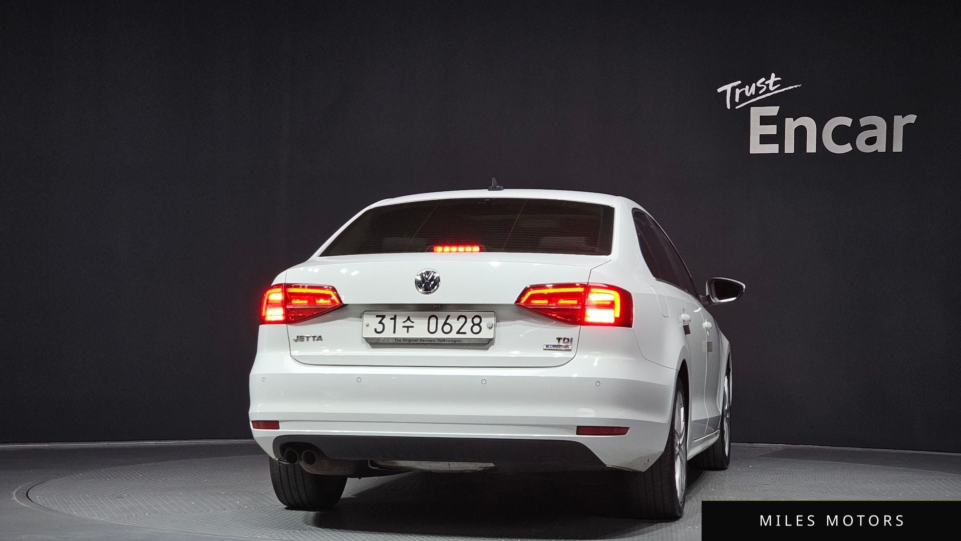 Volkswagen Jetta 2015 — миниатюра 4
