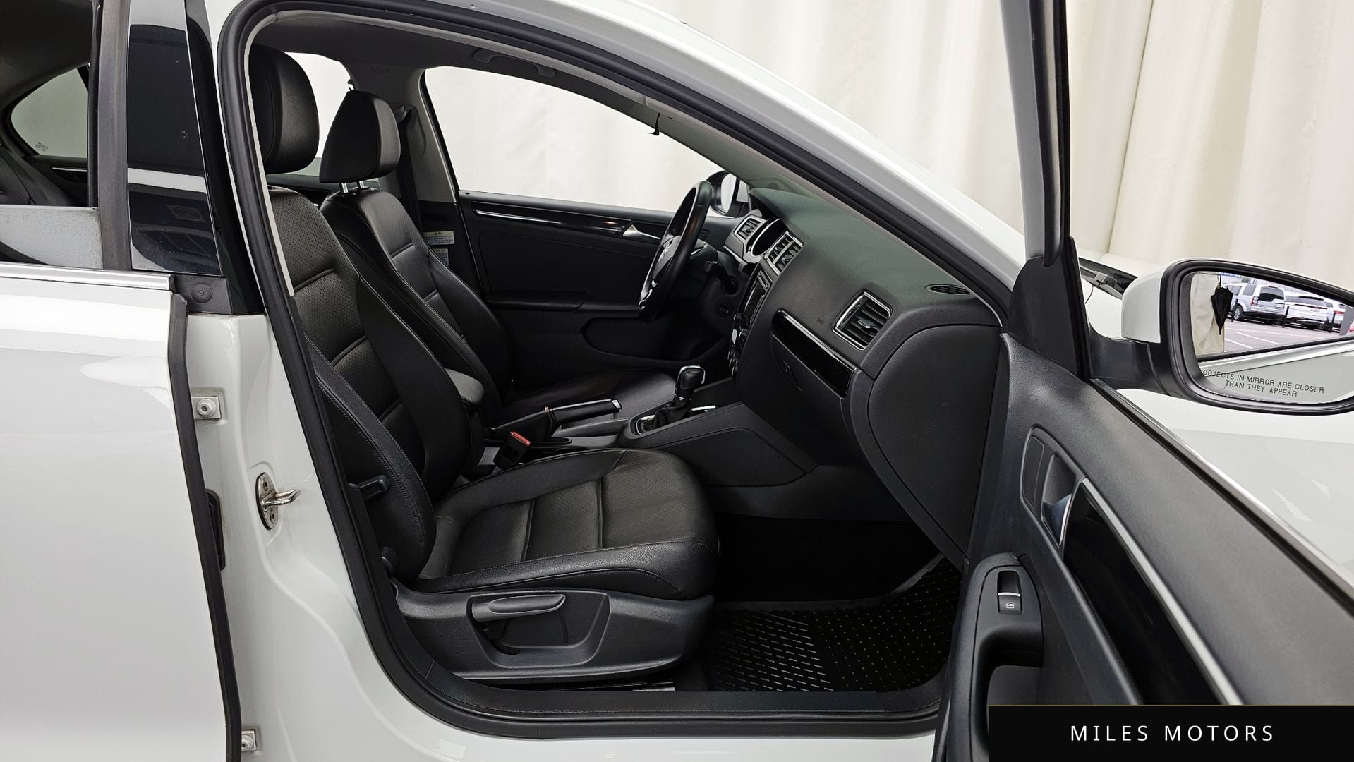 Volkswagen Jetta 2015 — миниатюра 11