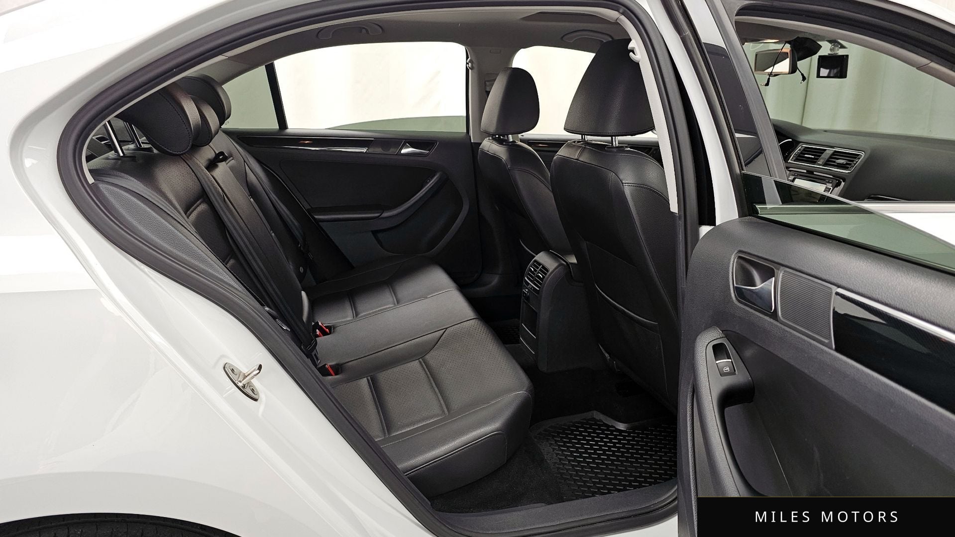 Volkswagen Jetta 2015 — миниатюра 12