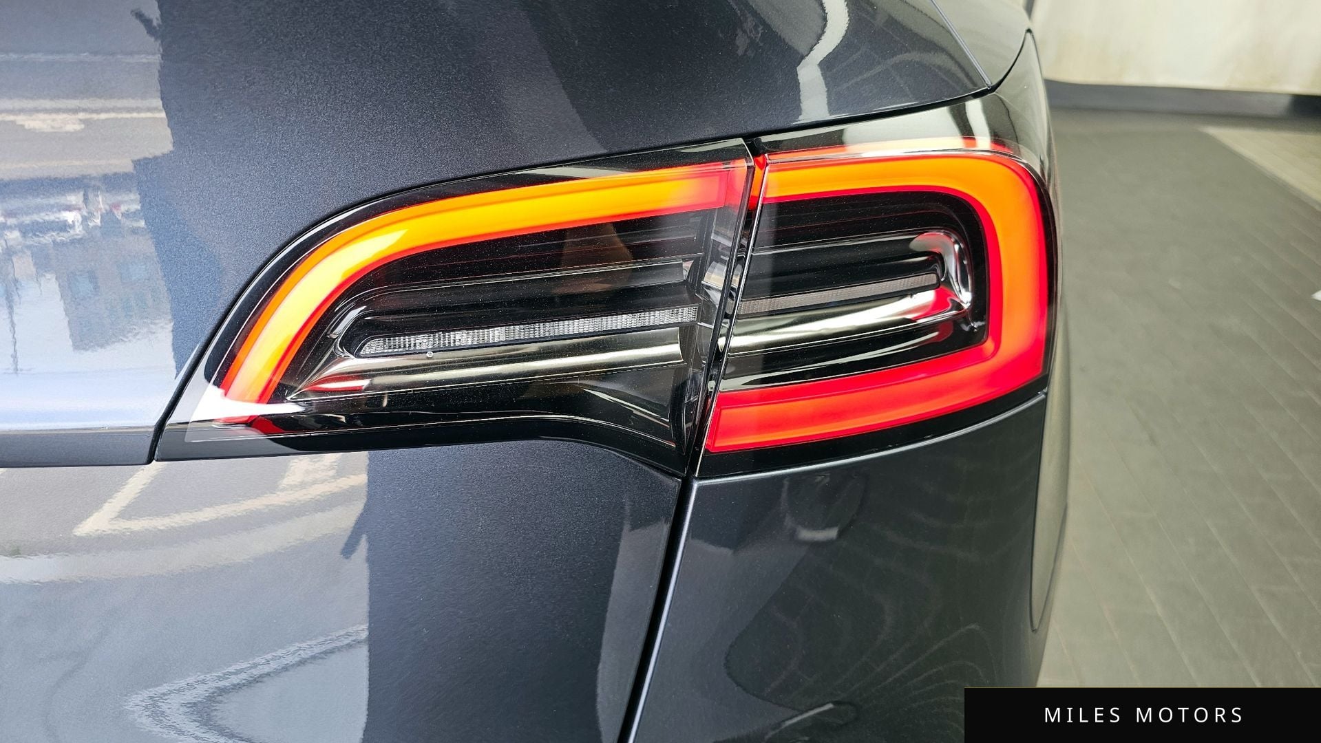 Tesla Model Y 2022 — миниатюра 9