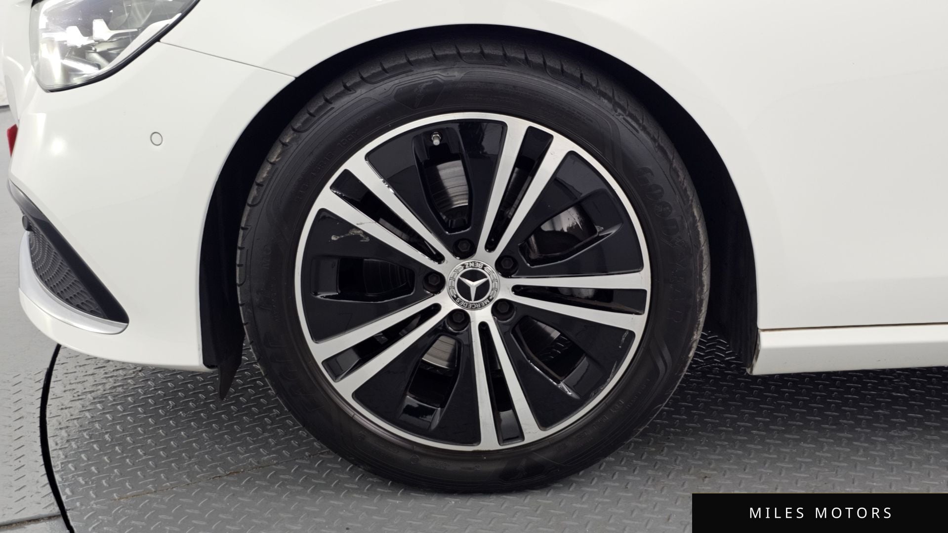 Mercedes-Benz E-Class W213 2021 — миниатюра 5