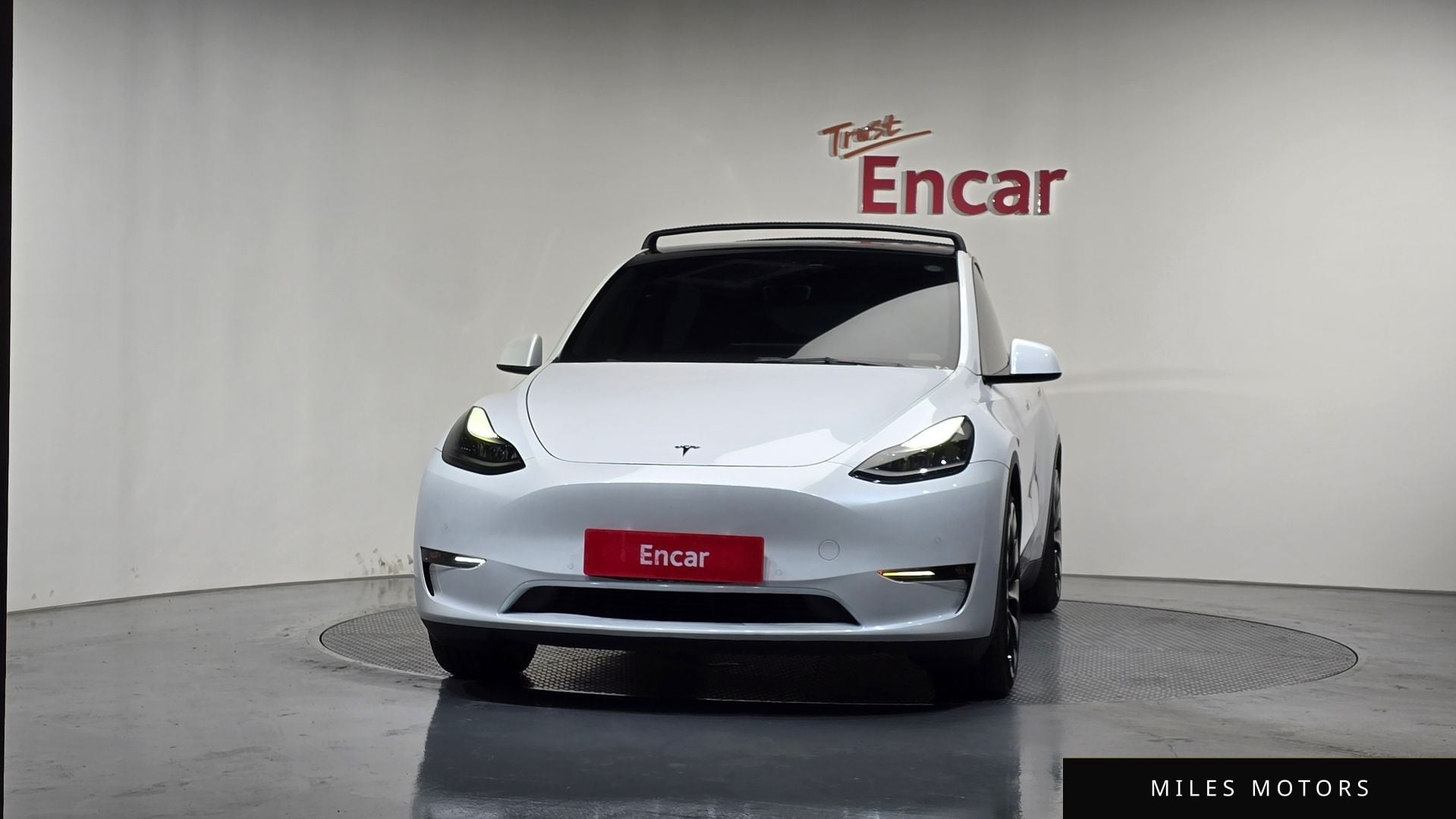 Tesla Model Y 2021 — миниатюра 3