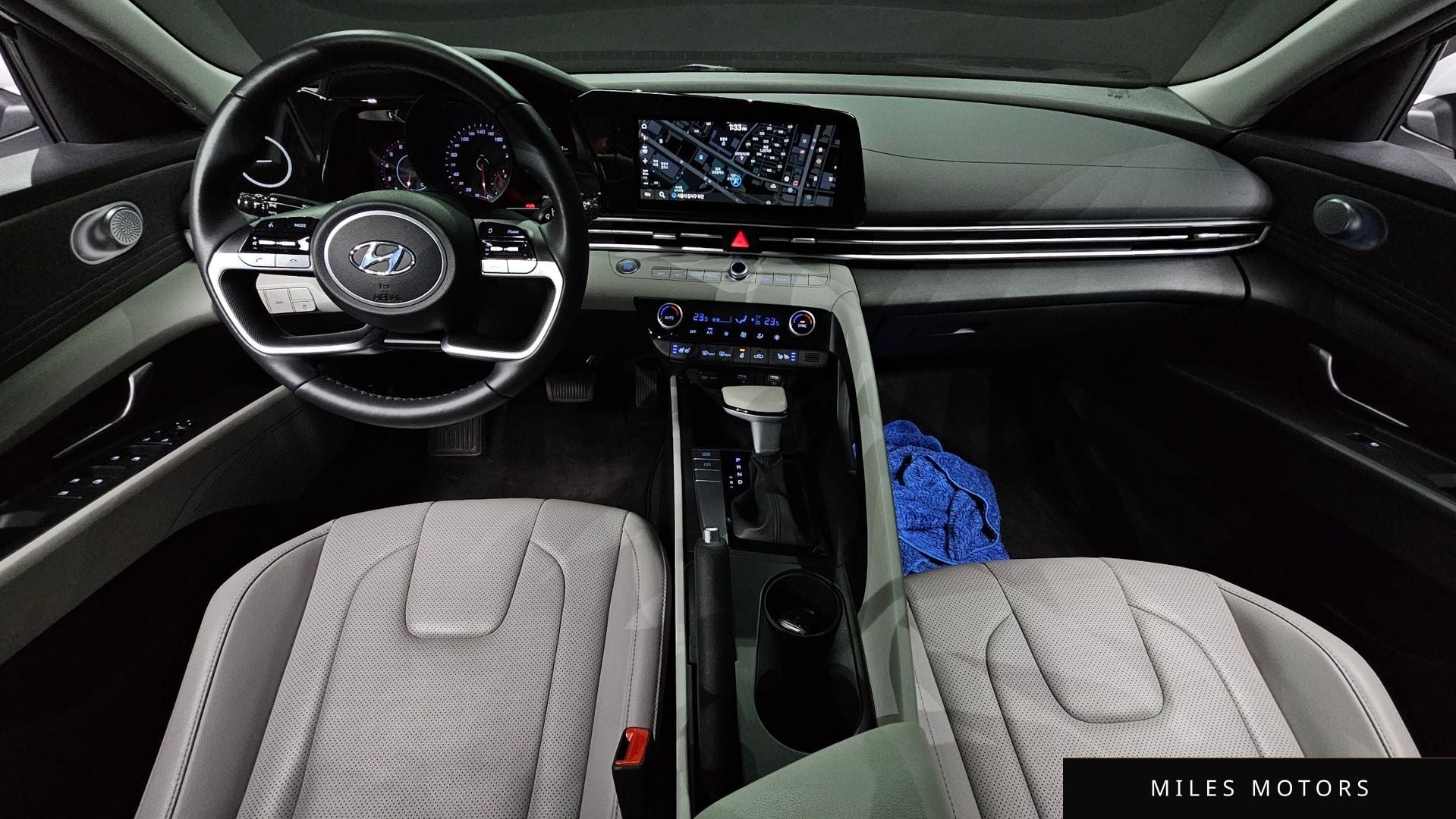 Hyundai AVANTE 2023 — миниатюра 7