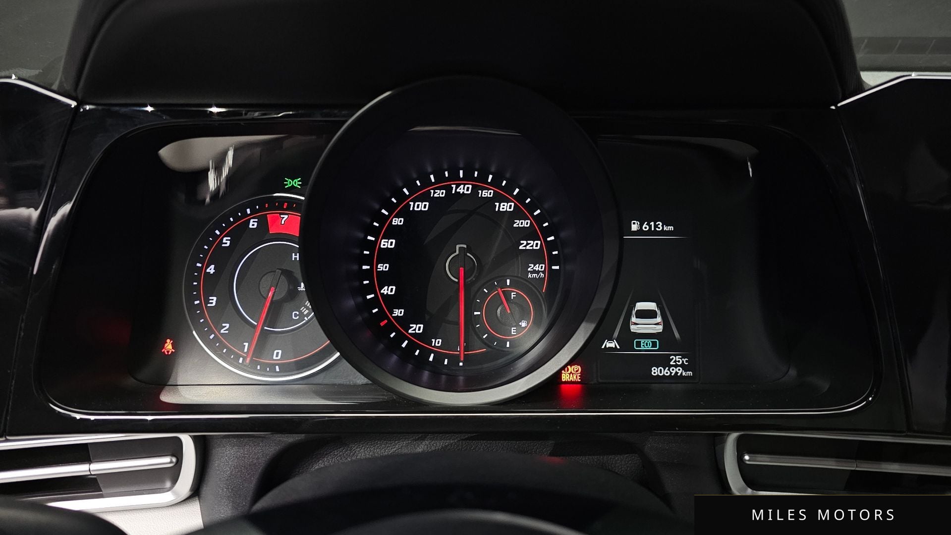 Hyundai AVANTE 2023 — миниатюра 8