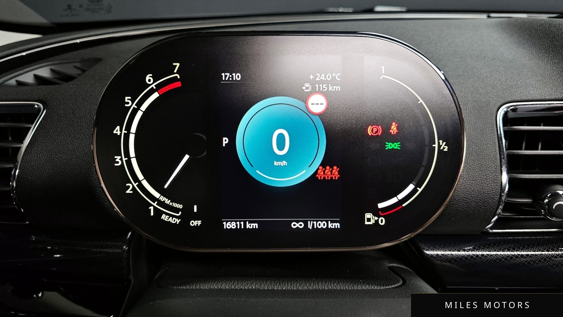MINI Clubman 2022 — миниатюра 11