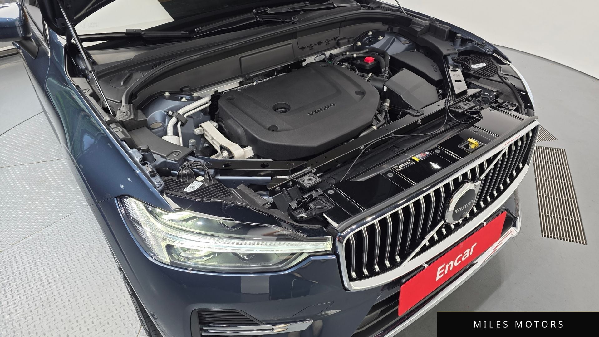 Volvo XC60 2024 — миниатюра 6