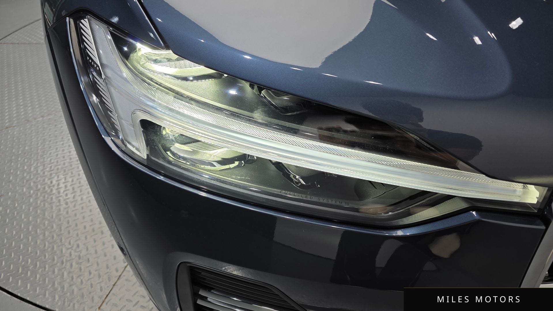 Volvo XC60 2024 — миниатюра 8