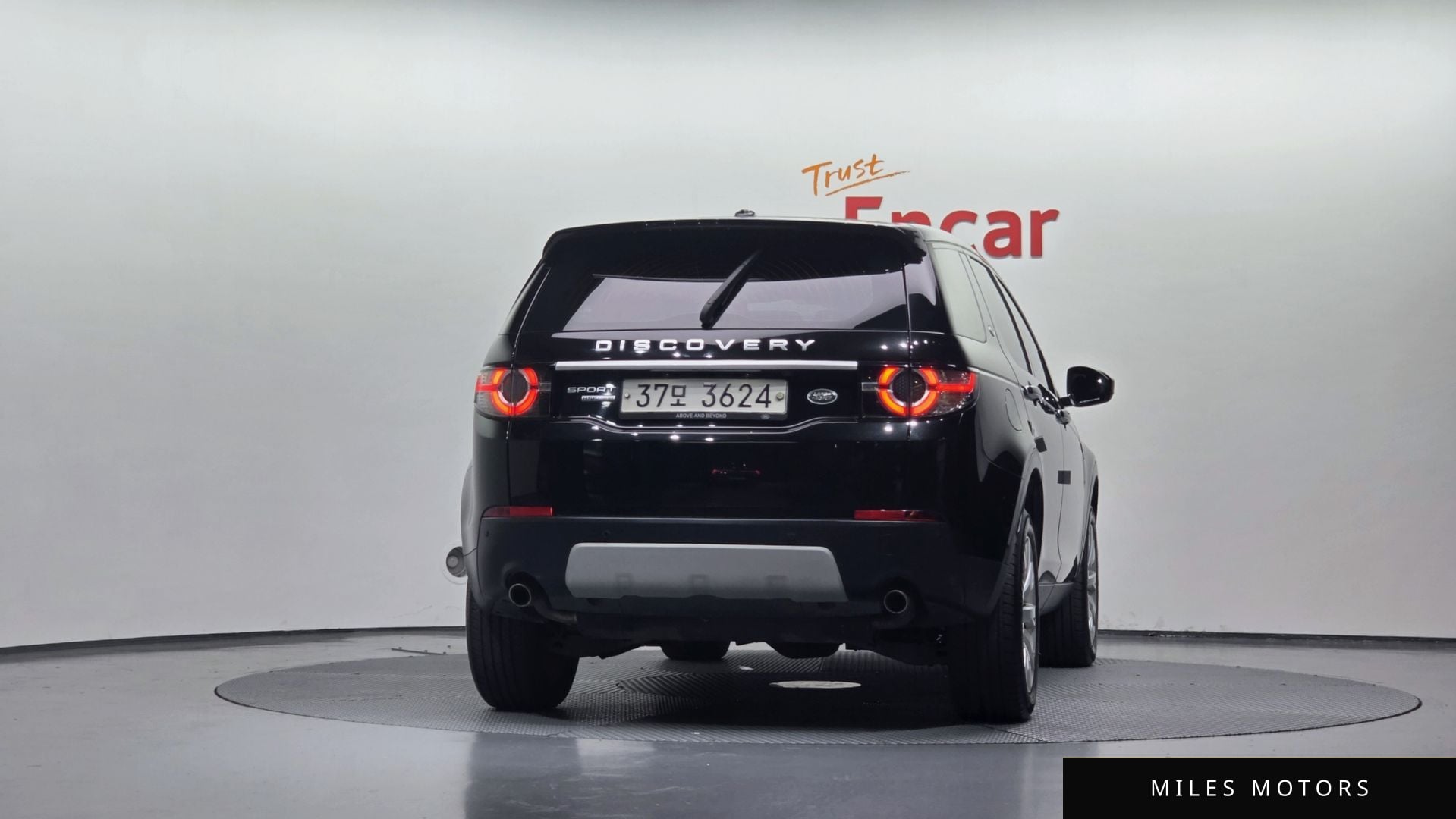 Land Rover Discovery Sport 2015 — миниатюра 4