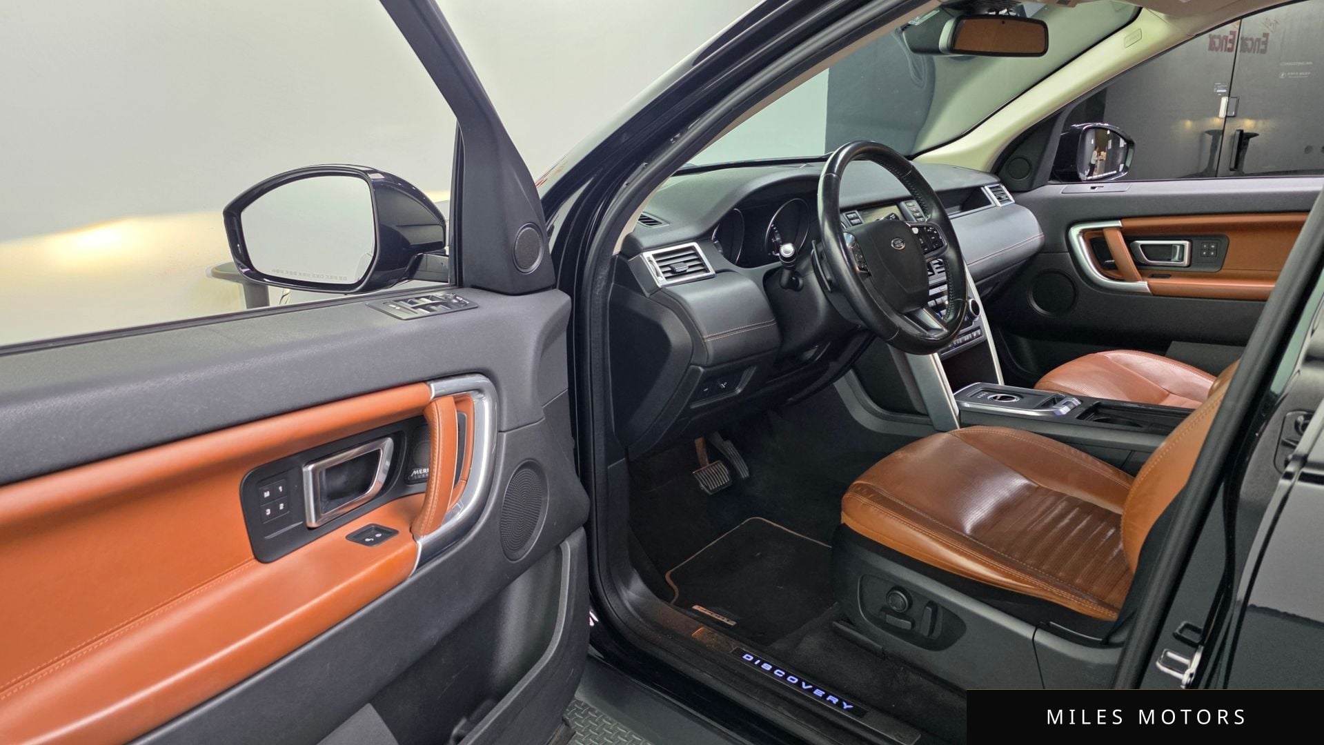Land Rover Discovery Sport 2015 — миниатюра 10