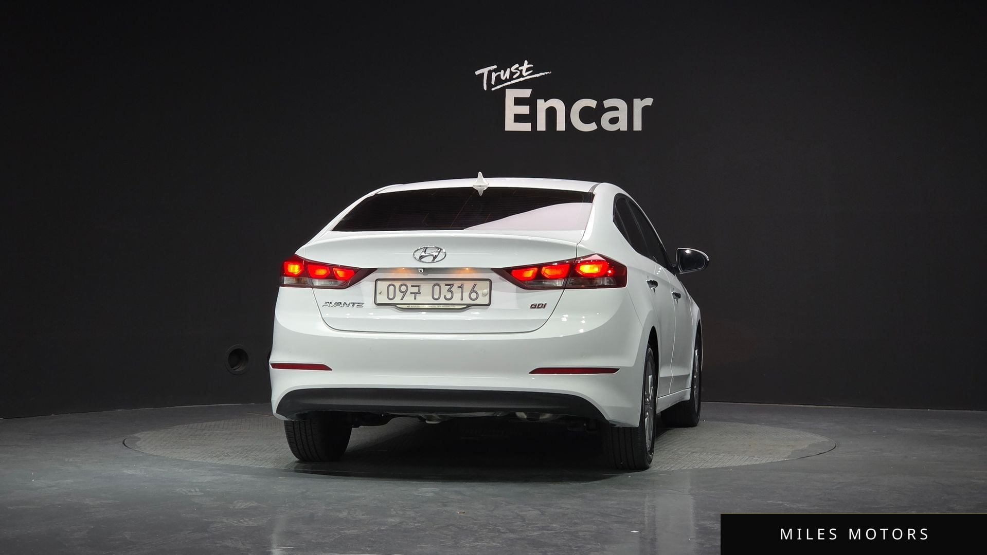 Hyundai AVANTE 2017 — миниатюра 4