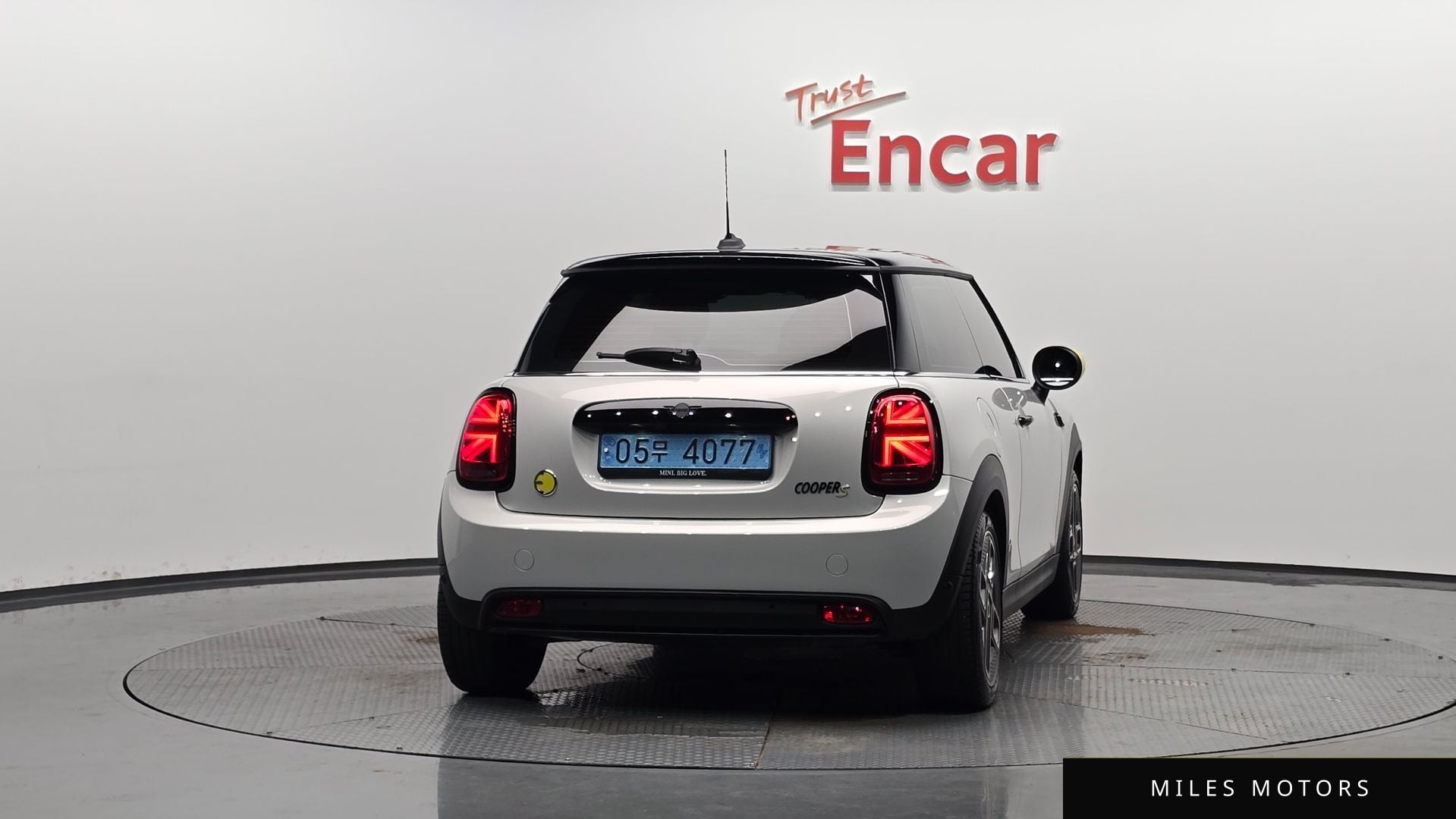 MINI Cooper 2023 — миниатюра 4