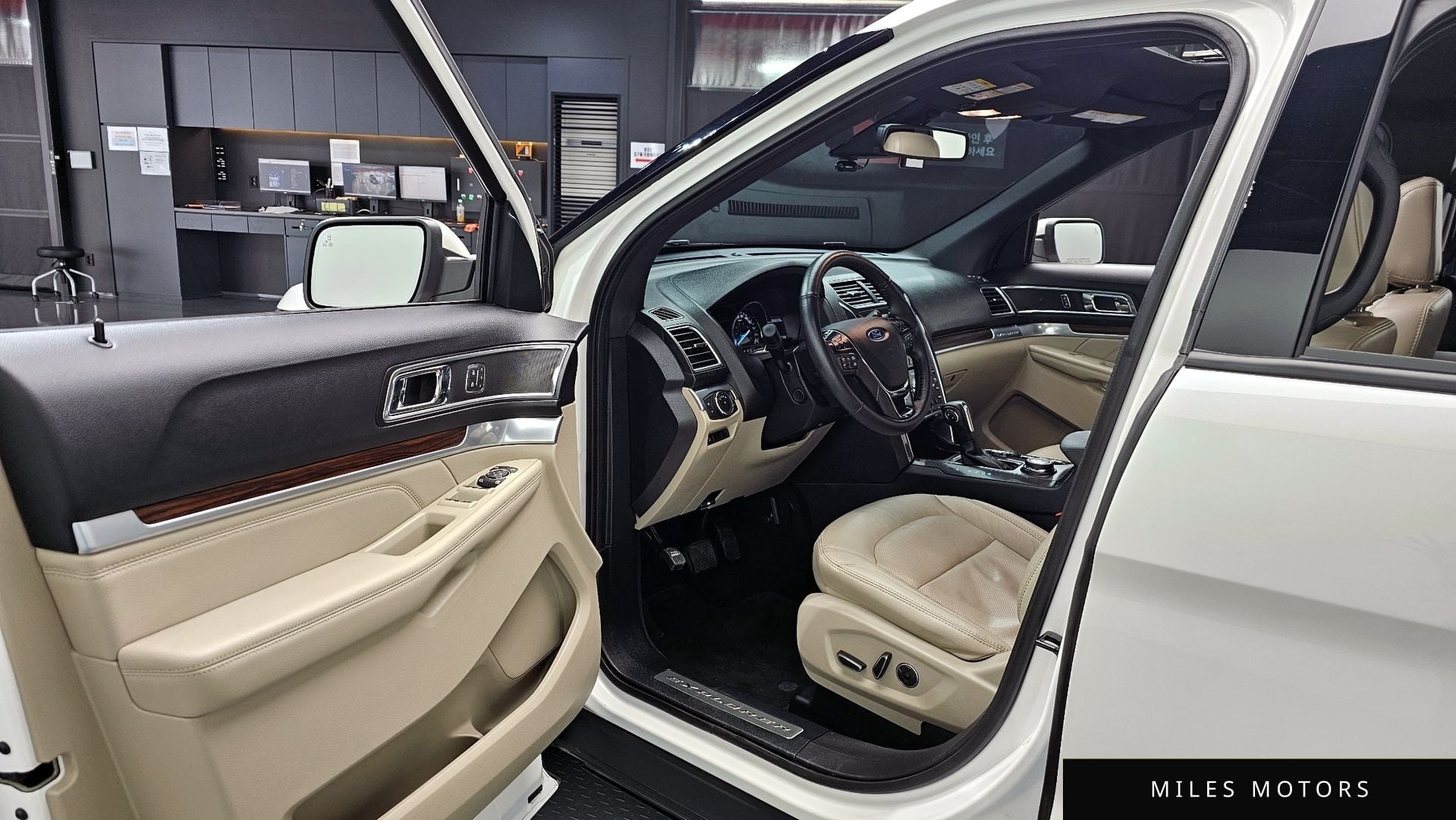 Ford Explorer 2018 — миниатюра 12