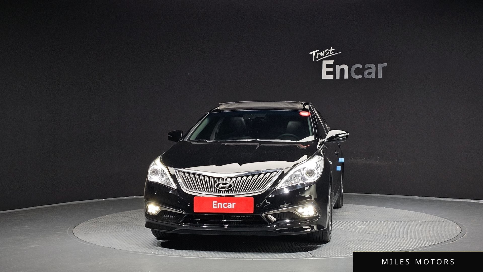 Hyundai Grandeur 2015 — миниатюра 3