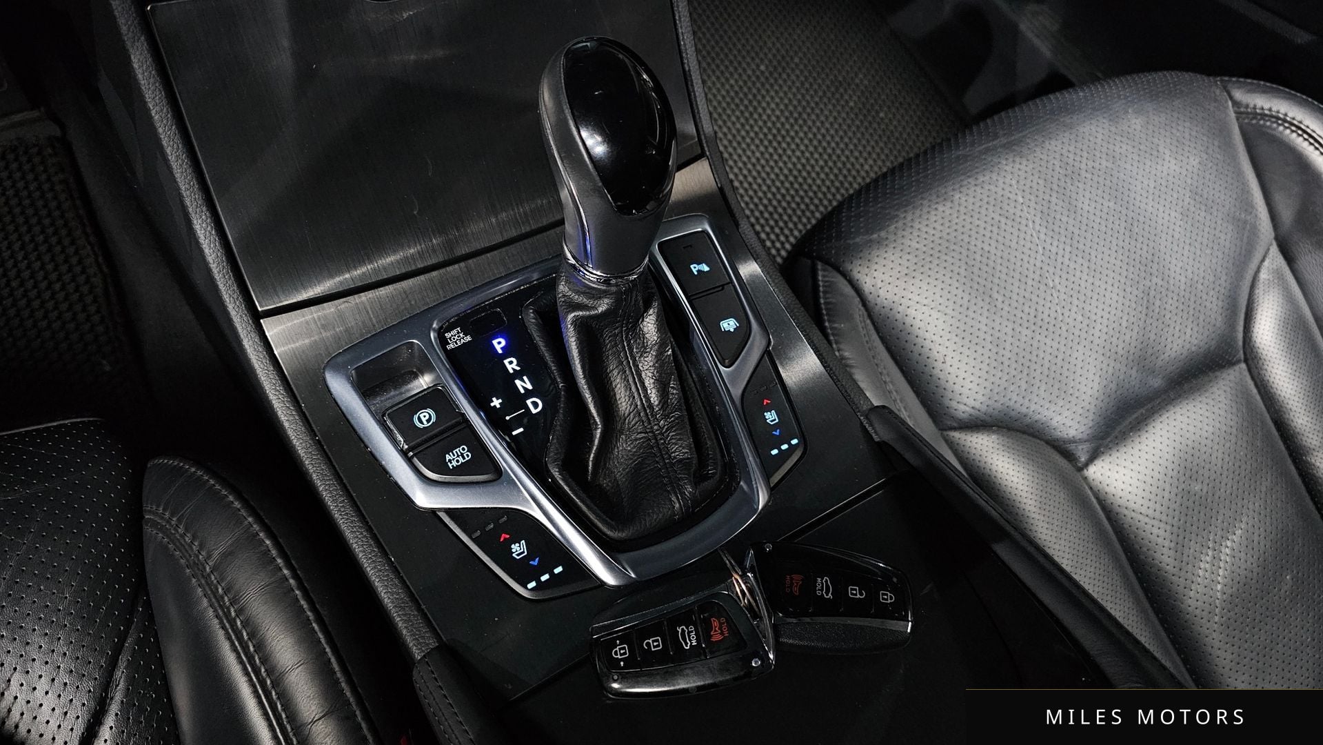 Hyundai Grandeur 2015 — миниатюра 12