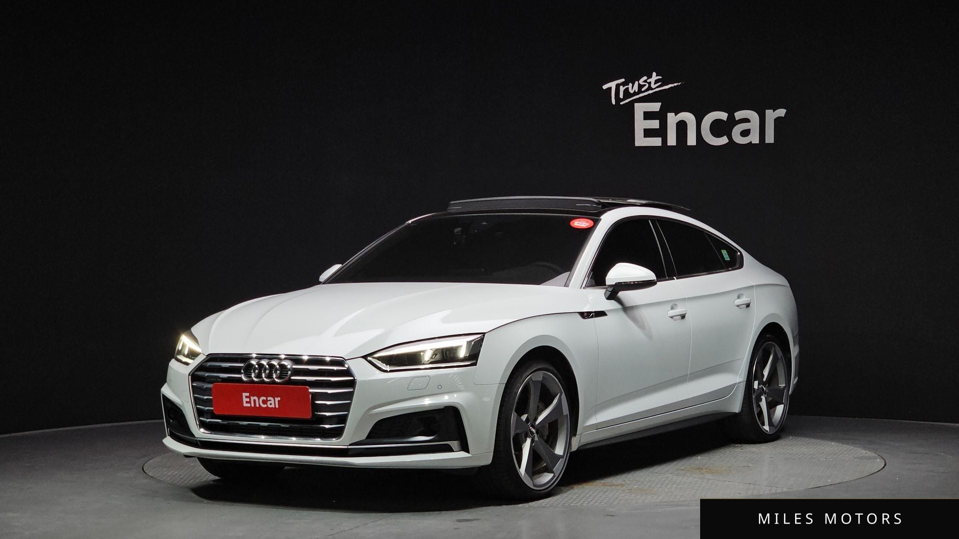 Audi A5 (F5) 2019 — фото 1 из 12