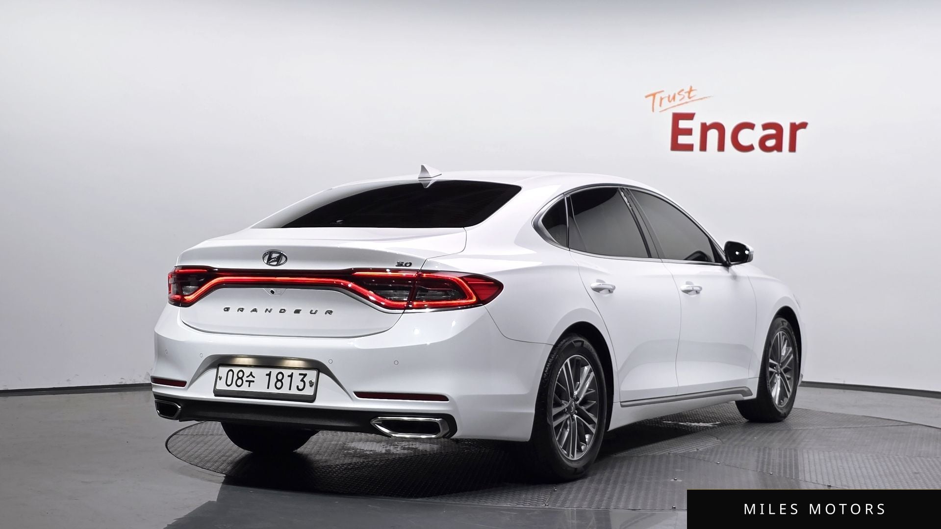 Hyundai Grandeur 2019 — фото 1 из 12