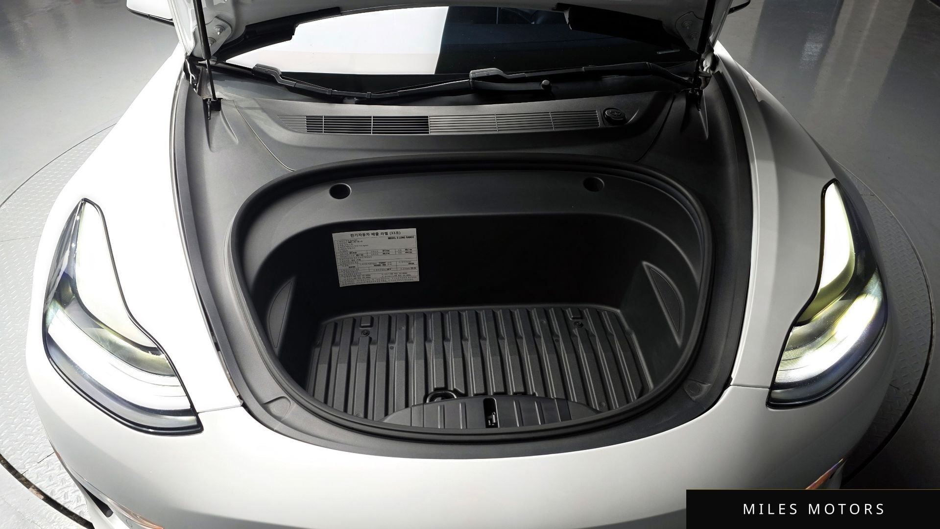 Tesla Model 3 2021 — миниатюра 6