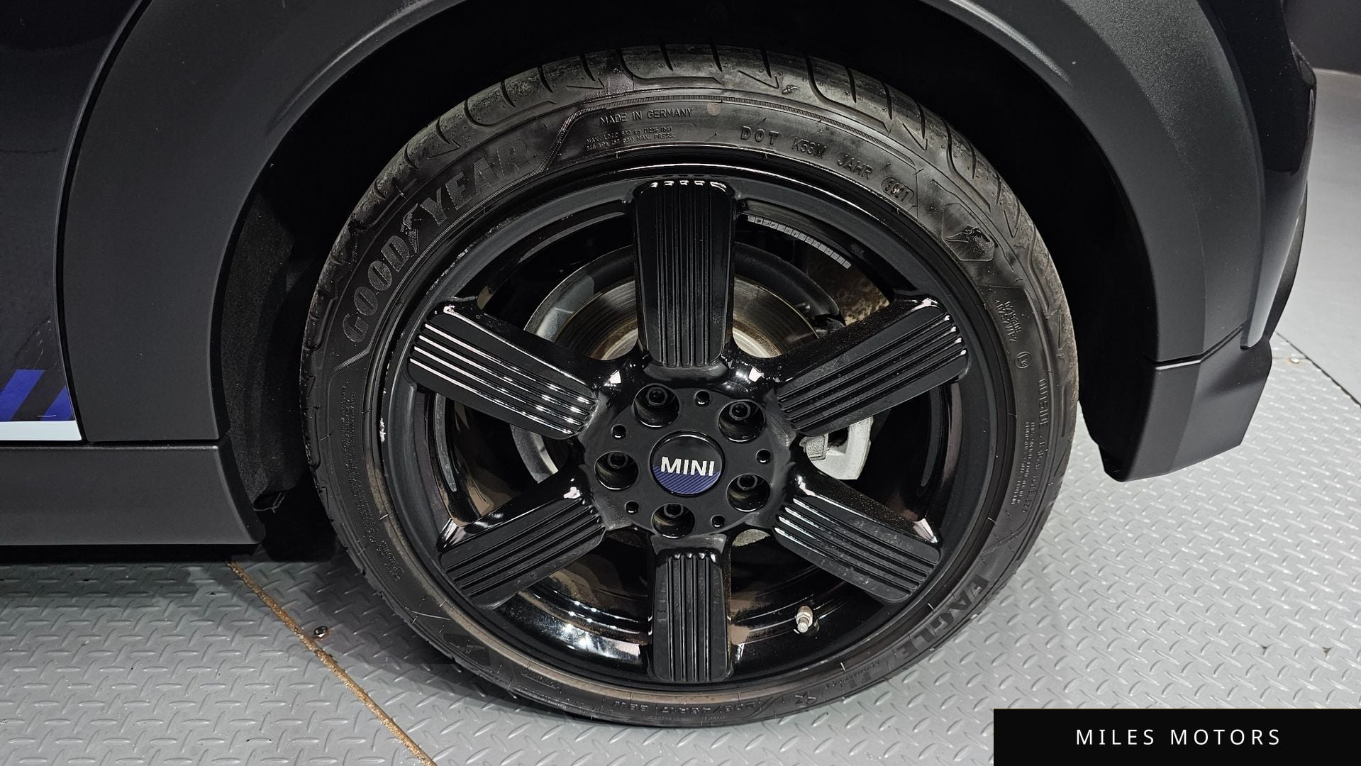 MINI Cooper S 2022 — миниатюра 7