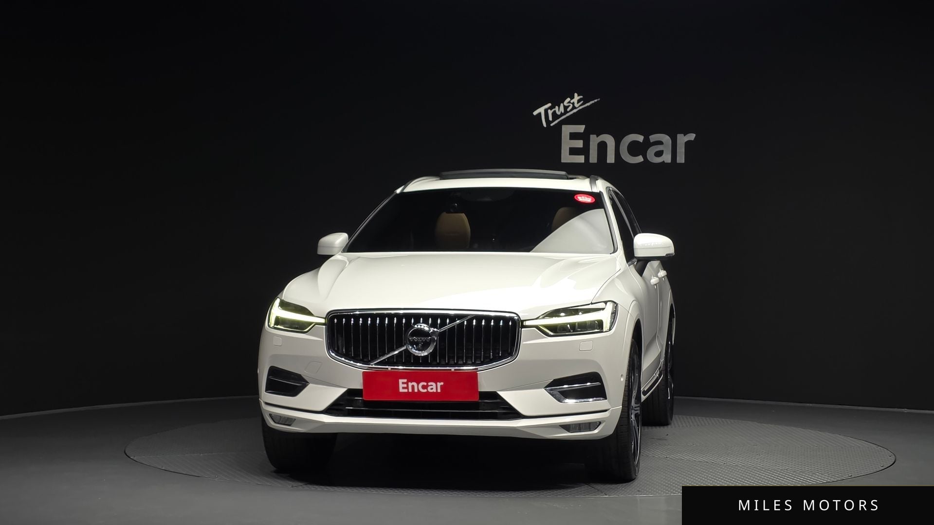 Volvo XC60 2019 — миниатюра 3