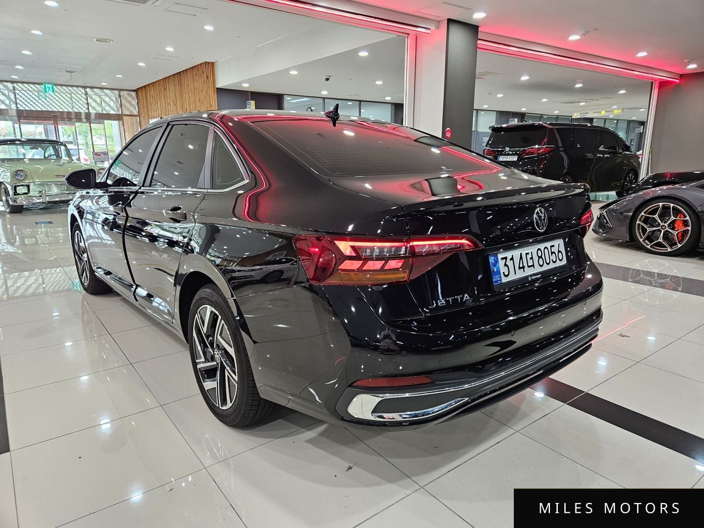 Volkswagen Jetta 2023 — миниатюра 2
