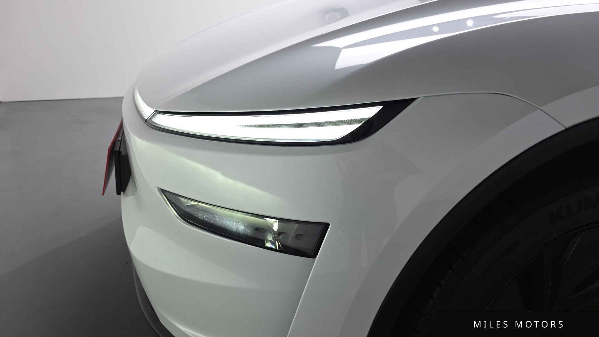Tesla Model Y 2025 — миниатюра 7
