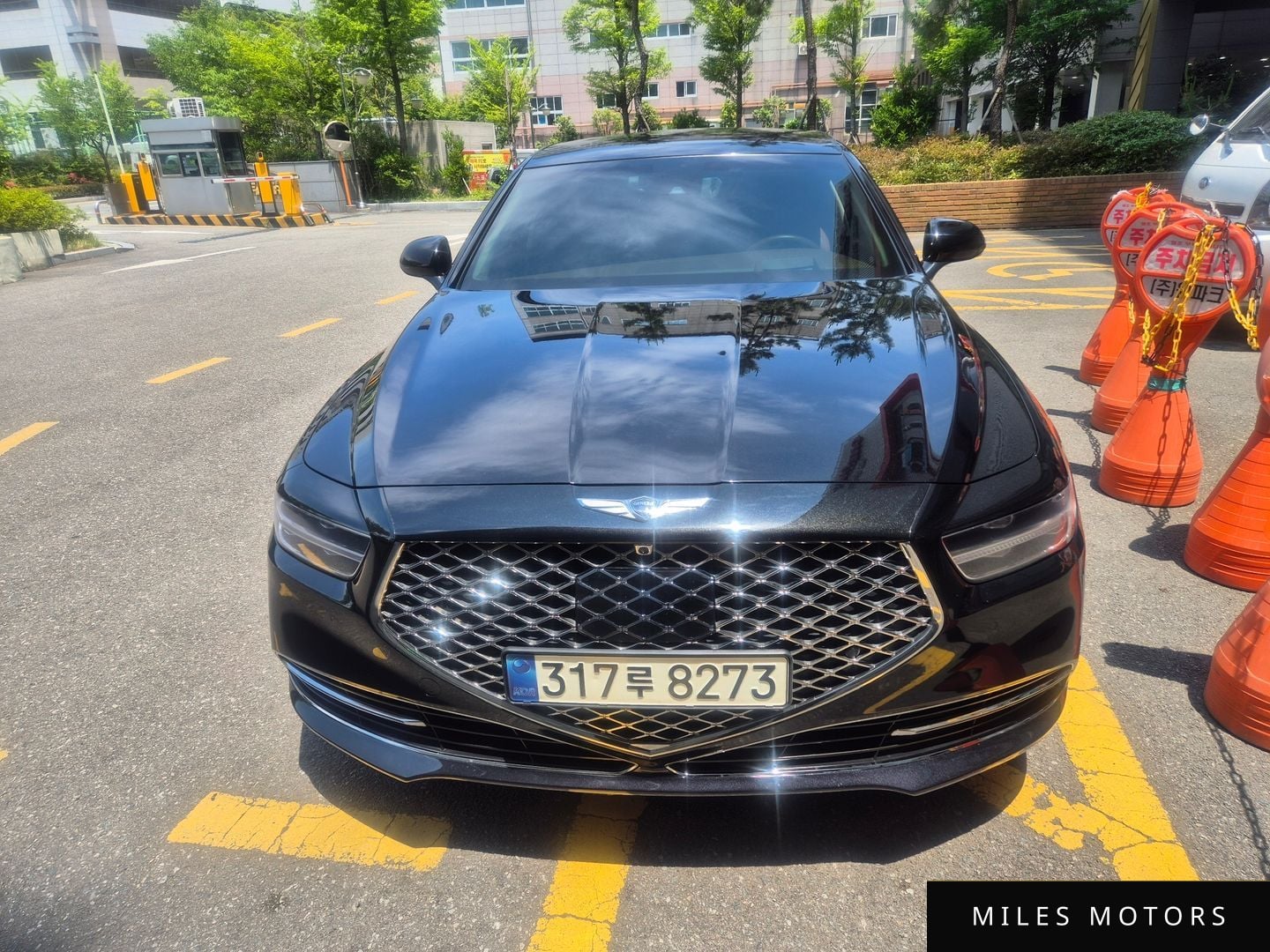 Genesis G90 2021 — фото 1 из 12
