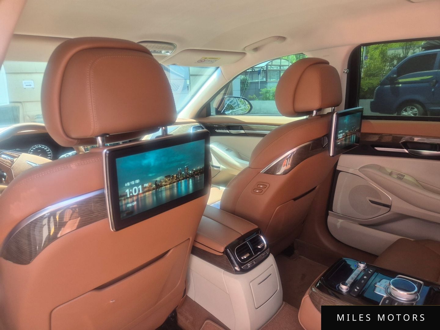 Genesis G90 2021 — миниатюра 7