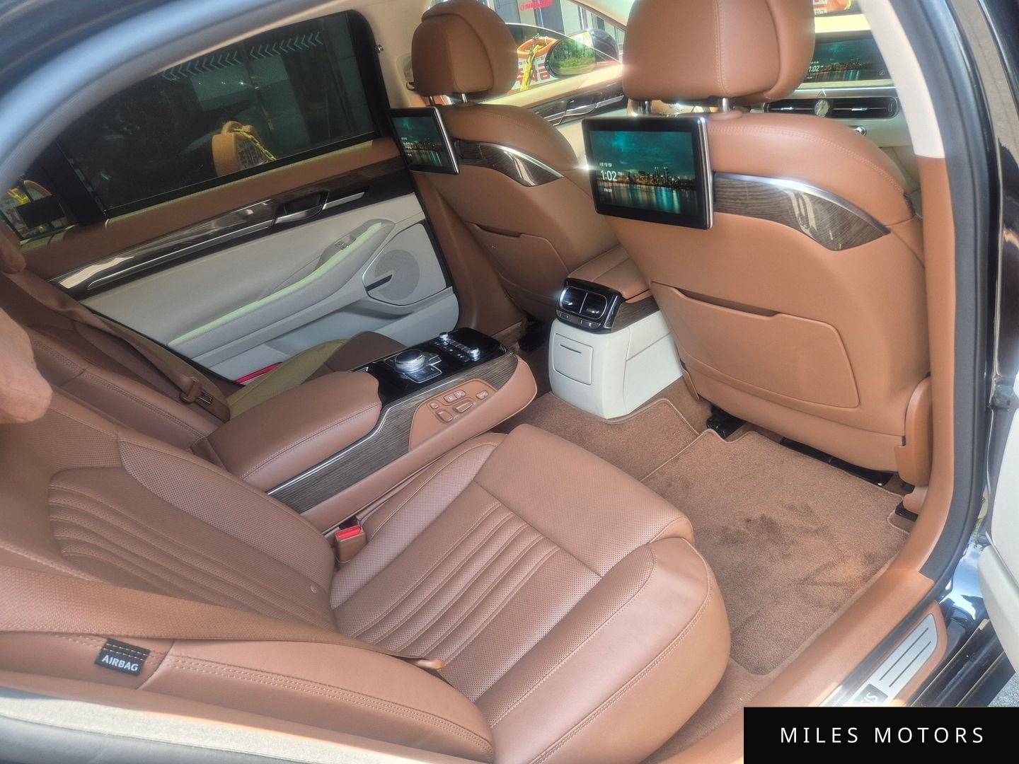 Genesis G90 2021 — миниатюра 8