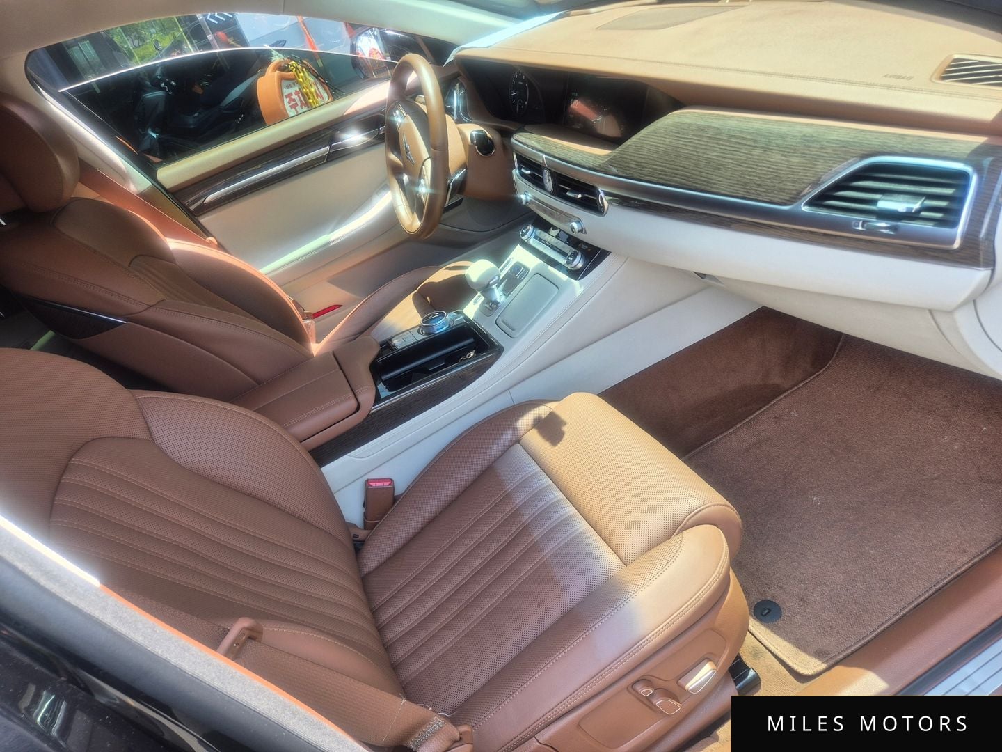 Genesis G90 2021 — миниатюра 10