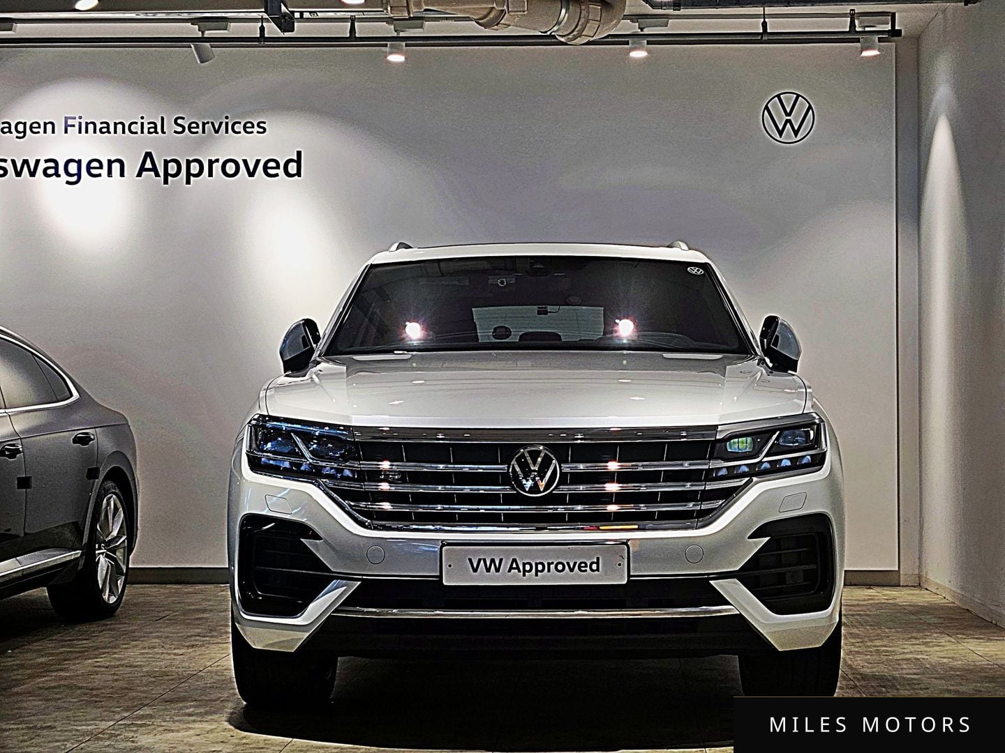 Volkswagen Touareg 2023 — миниатюра 3