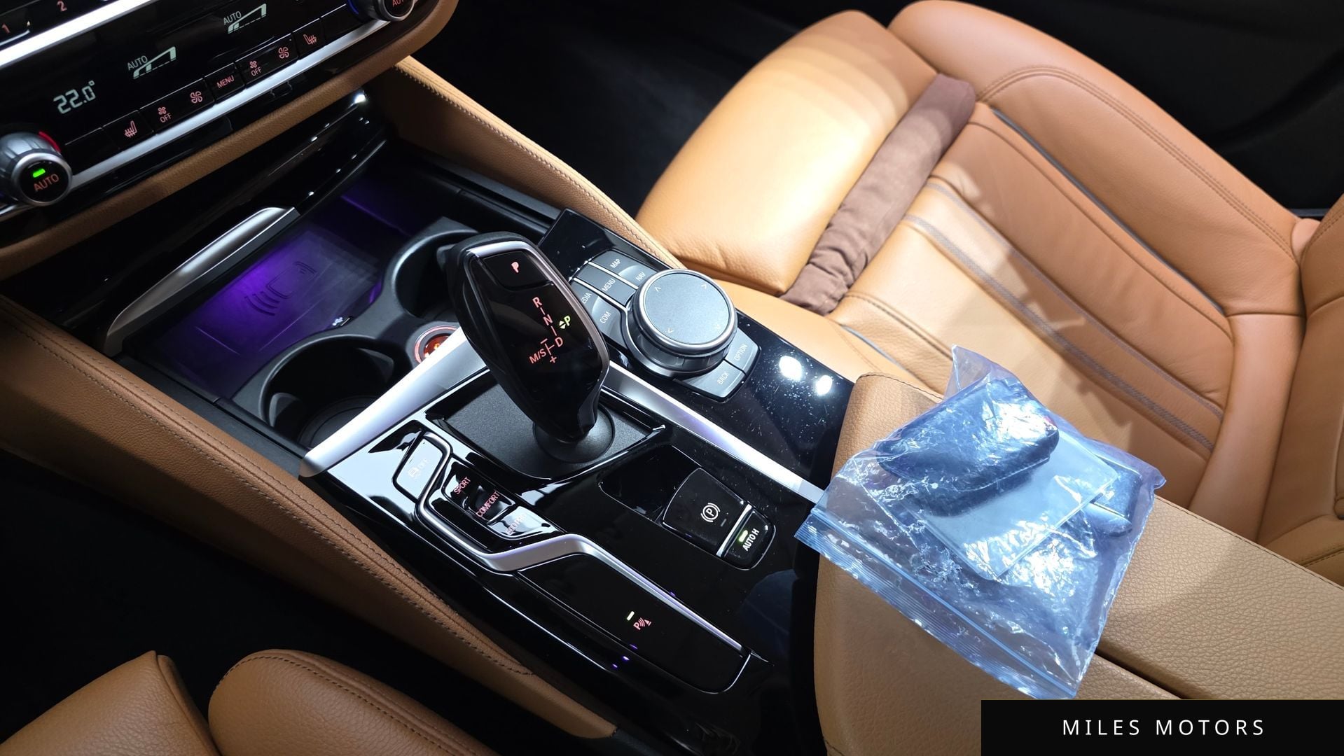 BMW 5 Series (G30) 2022 — миниатюра 12