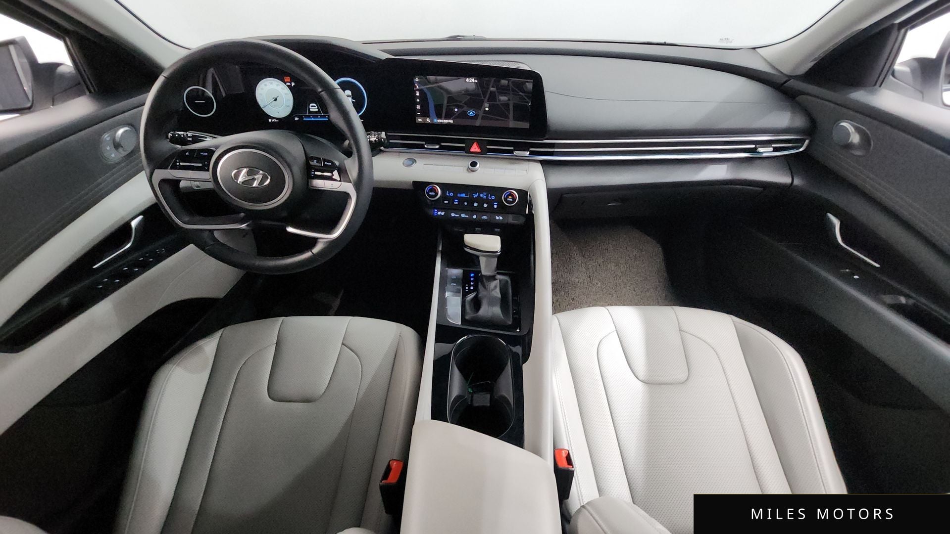 Hyundai AVANTE 2021 — миниатюра 10