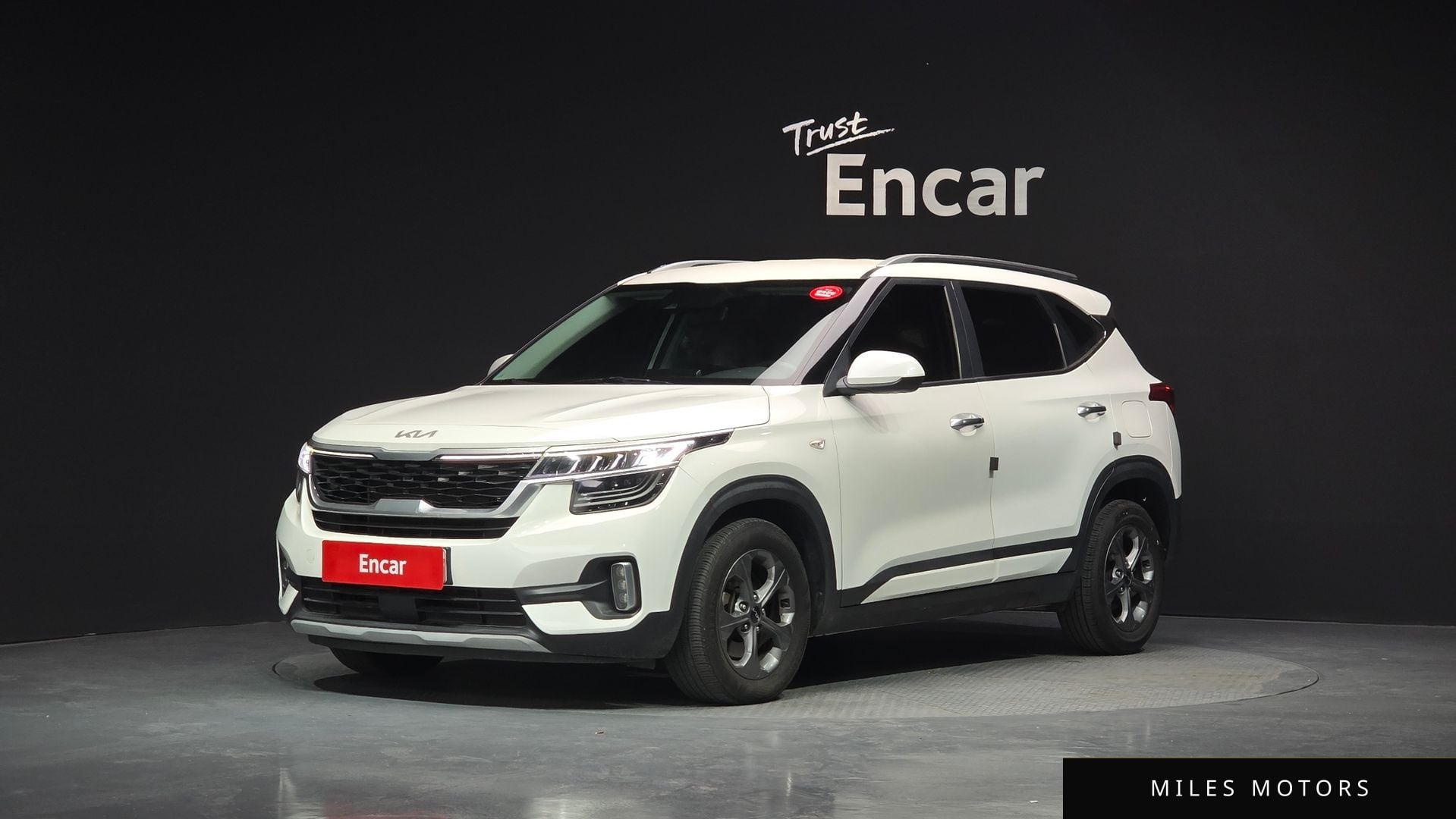 Kia Seltos 2023 — фото 1 из 12