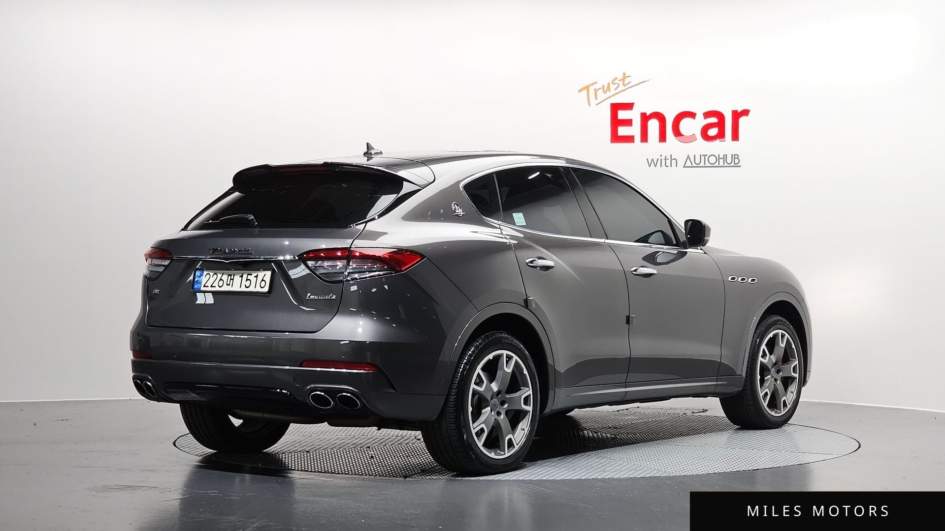 Maserati Levante 2018 — миниатюра 2