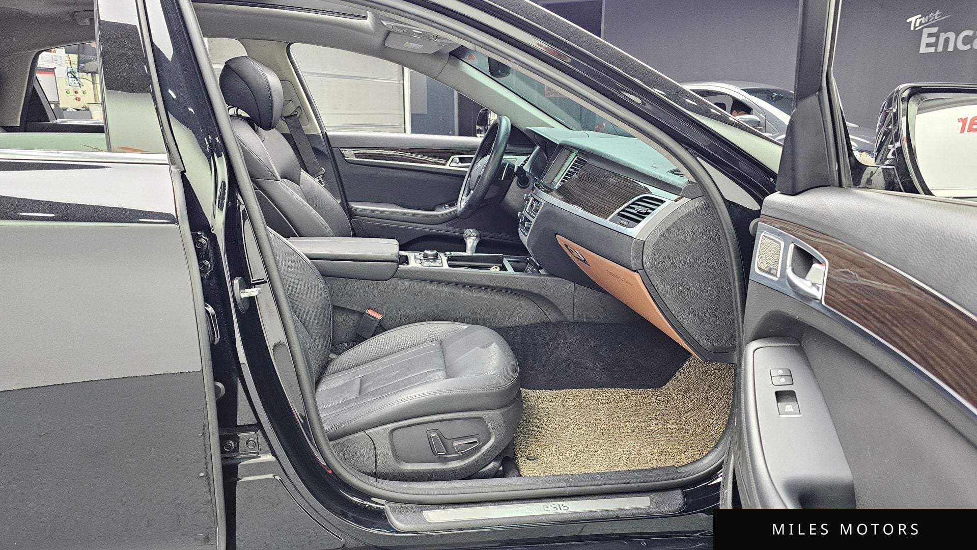 Genesis G80 2017 — миниатюра 12