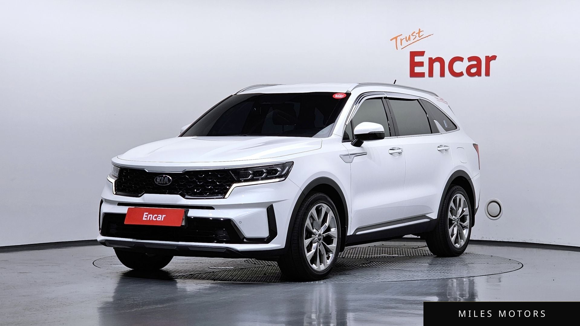 Kia Sorento 2021 — фото 1 из 12
