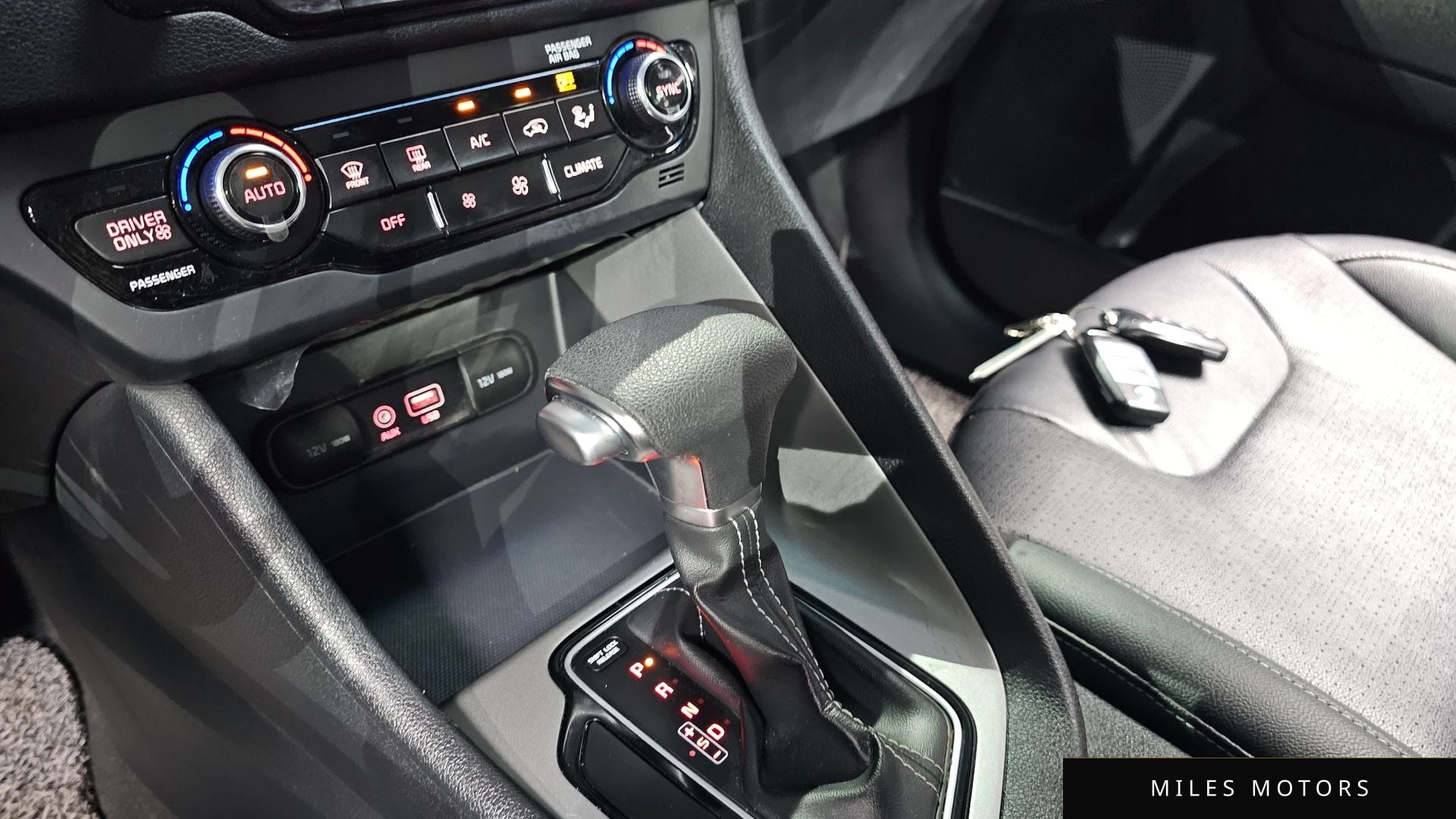 Kia Niro 2018 — миниатюра 9
