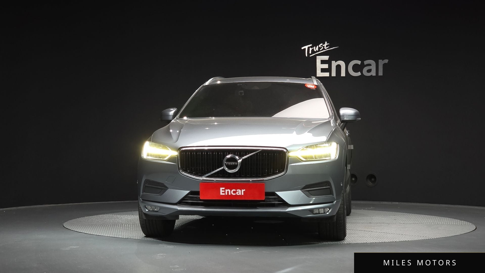 Volvo XC60 2018 — миниатюра 3