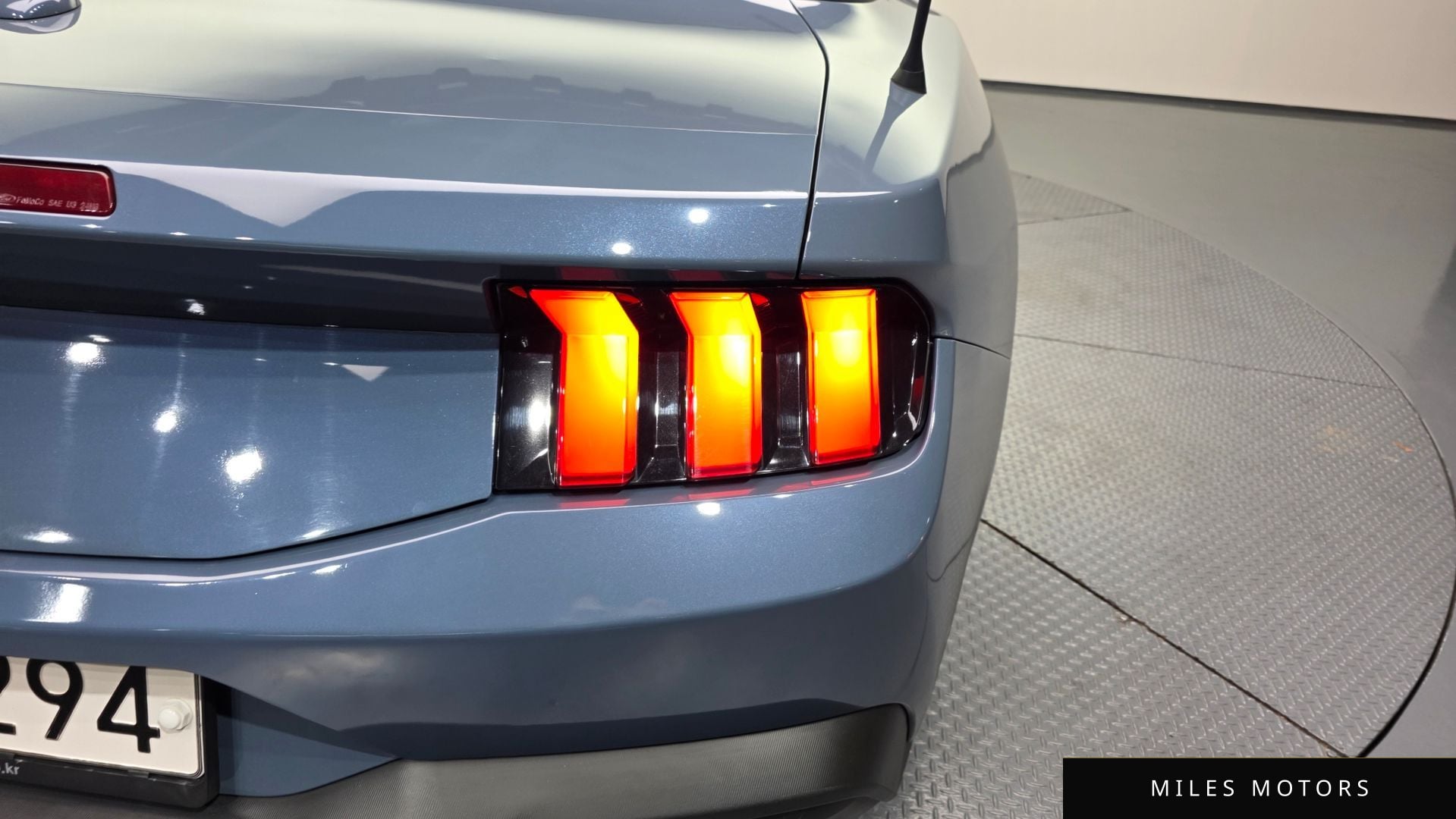 Ford Mustang 2024 — миниатюра 9