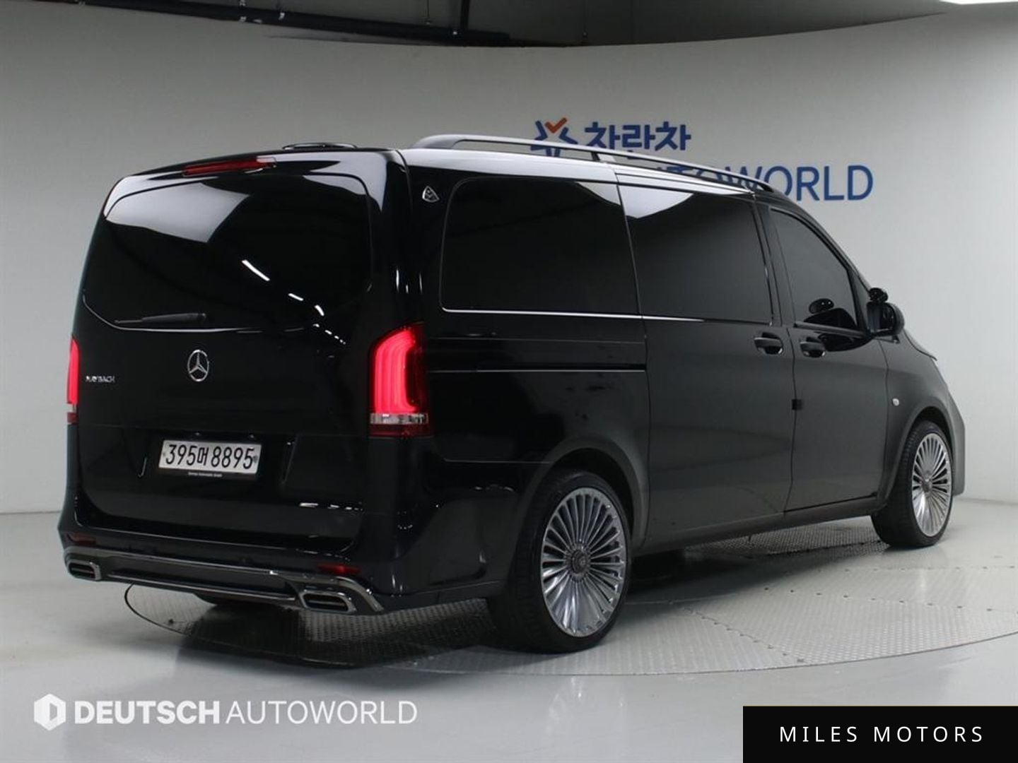 Mercedes-Benz V-Class 2016 — миниатюра 2