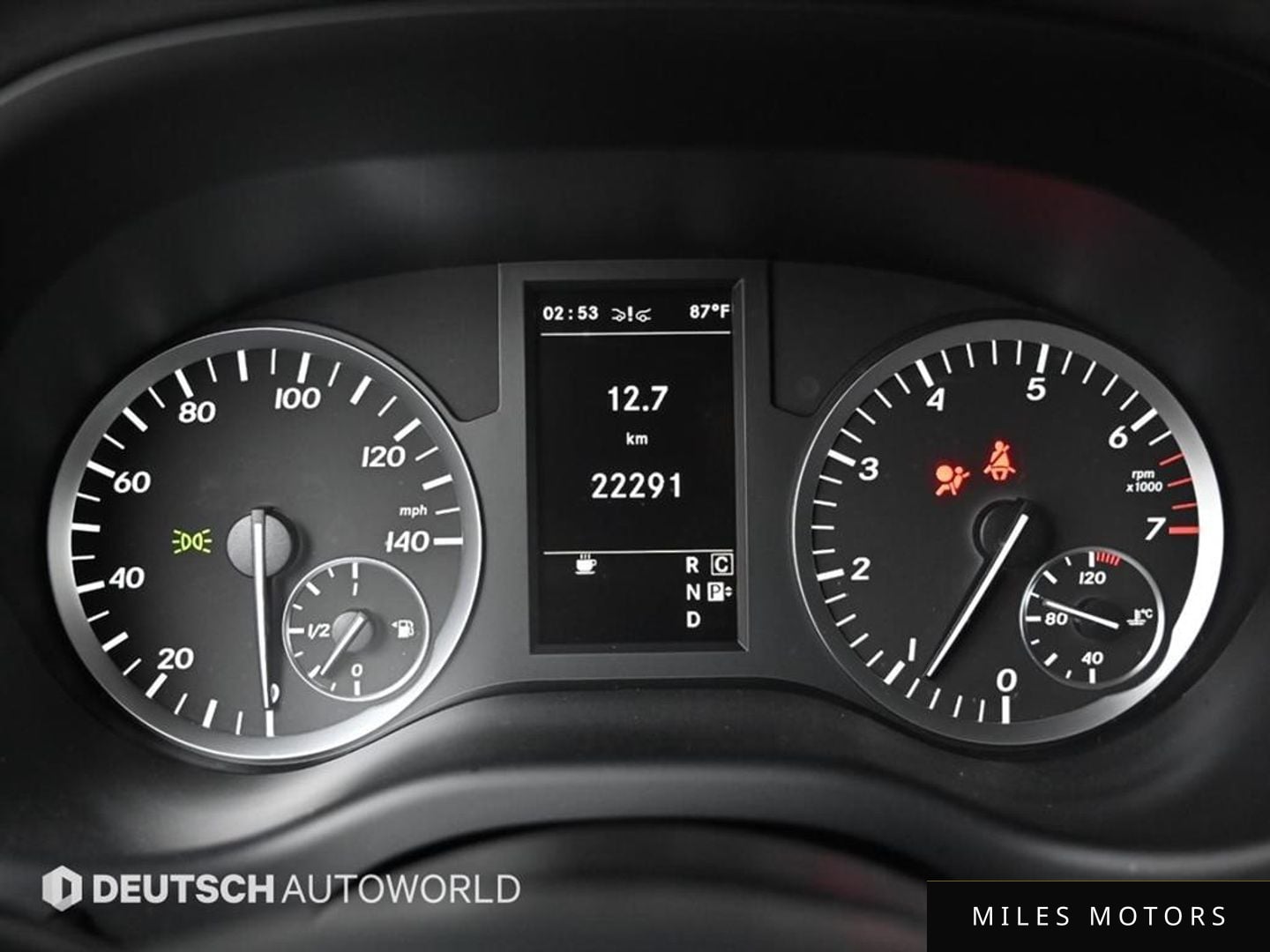 Mercedes-Benz V-Class 2016 — миниатюра 8