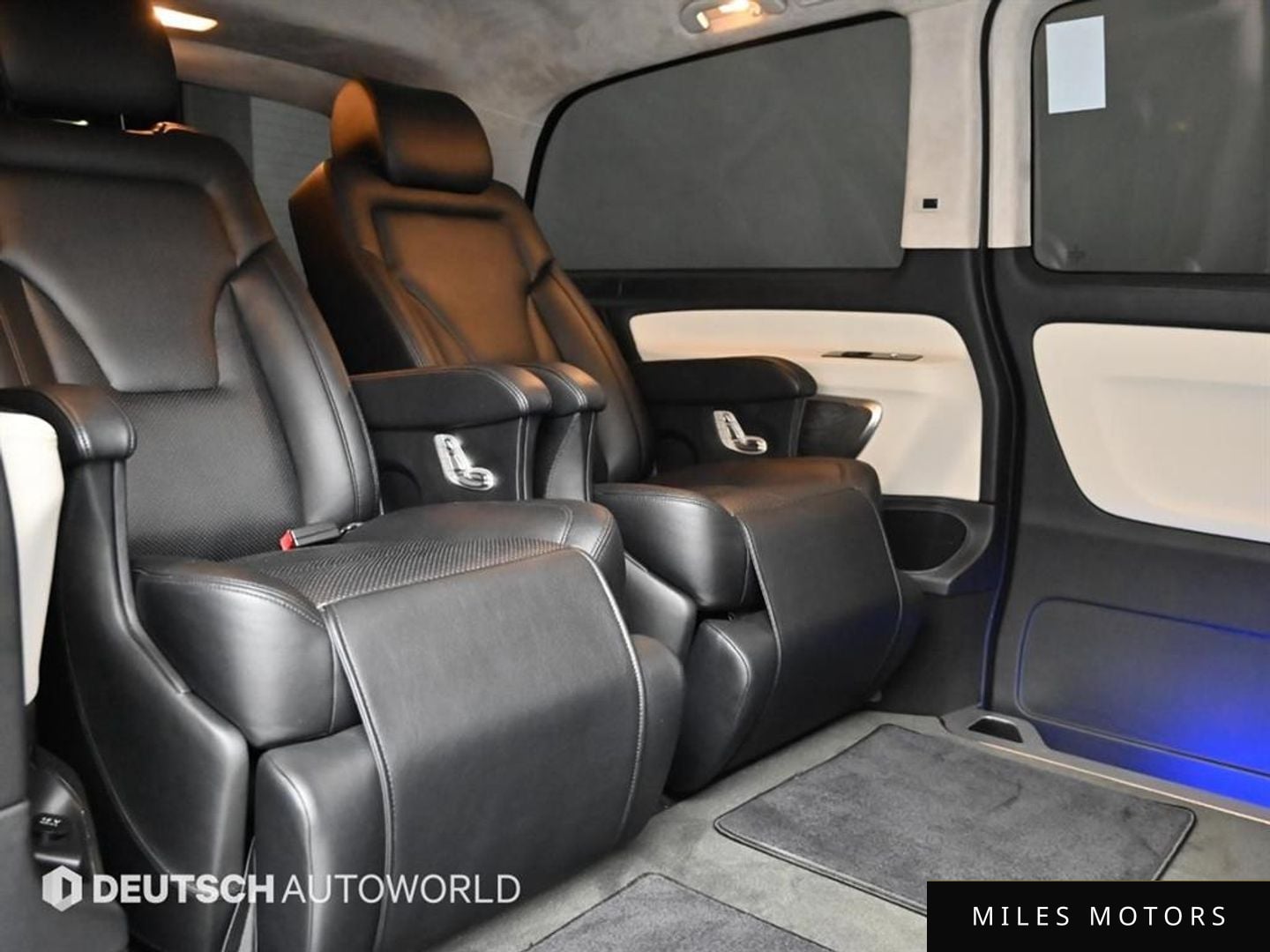 Mercedes-Benz V-Class 2016 — миниатюра 12