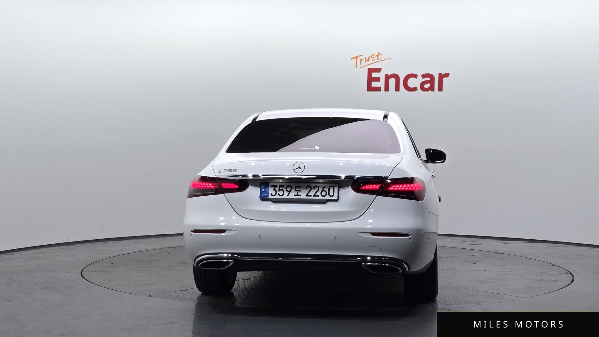 Mercedes-Benz E-Class W213 2022 — миниатюра 4
