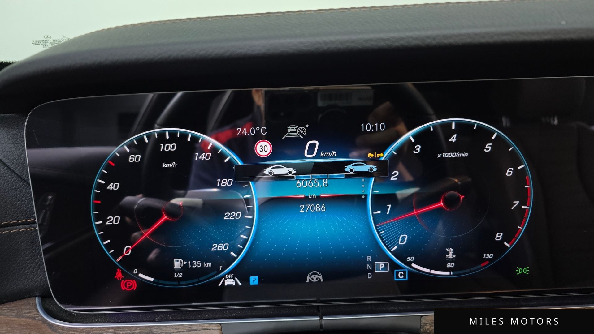 Mercedes-Benz E-Class W213 2022 — миниатюра 11